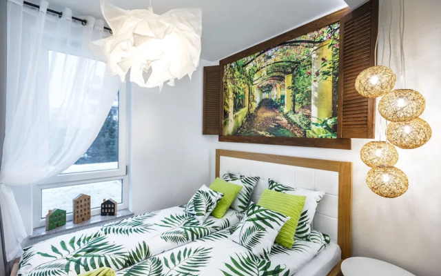 New Wave Apartment Tropical