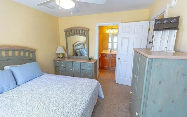 Ramons Roost 5 Bedroom Condo by Redawning