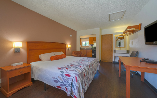 Budget Inn Gladstone By OYO - Portland/Clackamas