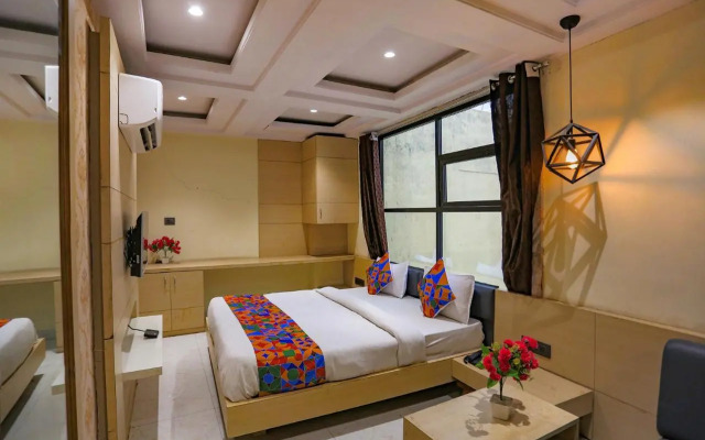 Fabhotel Sun Park