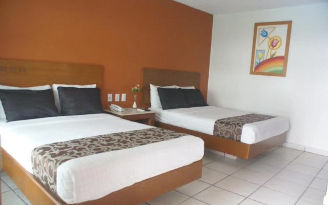 Hotel Arcos Aeropuerto