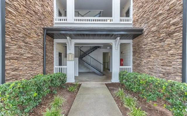 Upscale 2BR Suite Mins Downtown Raleigh