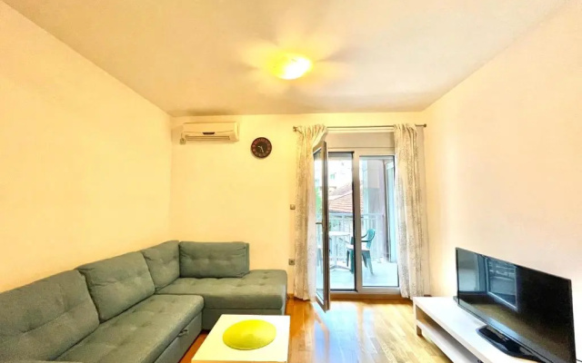 Comfort Family Apartment Budva
