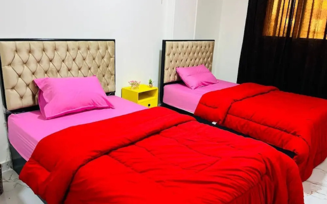 Four pyramids Guest house