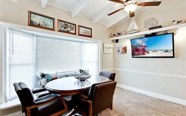 Beachaven 52 - One Bedroom Condo