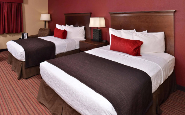 Best Western Woodland Inn