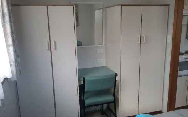 Lakes Caravilla Caravan Park