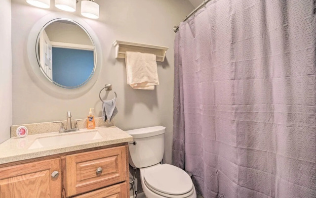 Ellicottville Townhome ~ Half Mi to Slopes!