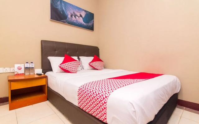 OYO 1671 D-one Hotel