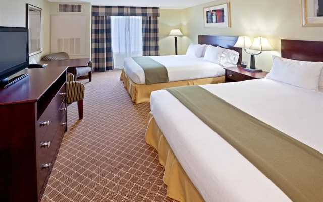 Holiday Inn Express Hotel & Suites Chehalis - Centralia