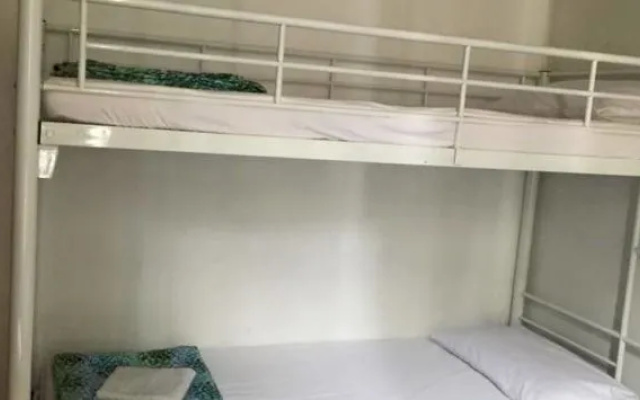 Fullhouse Hostel Saigon