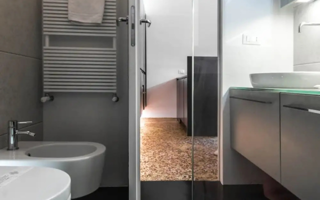 Altido Brera Black Elegance Apartment