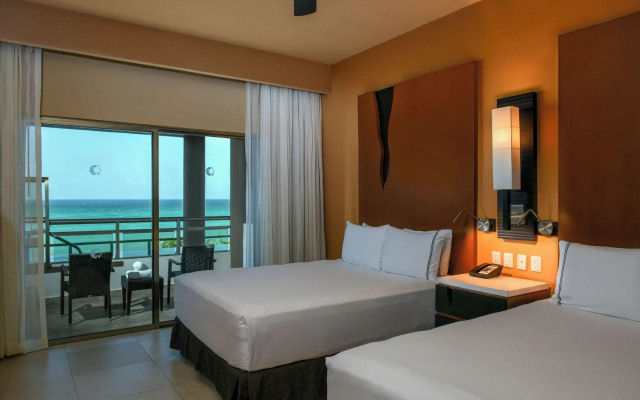 Generations Riviera Maya Oceanfront Family Resort, All & More Inclusive