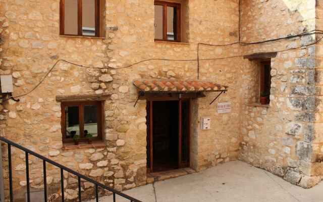 Hotel Rural Barranc De L'ínfern вид на фасад