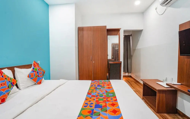 Fabhotel Rlv Green Palace