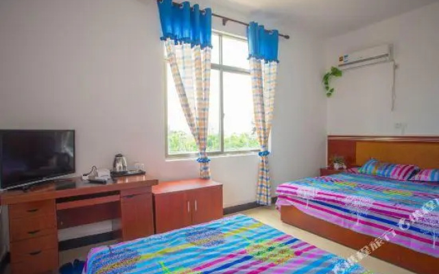 Weizhou Island Yutang Guanhailou