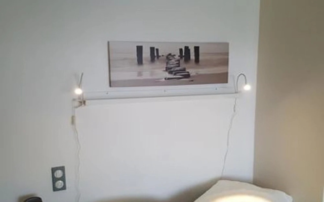 Studio in Villeneuve-lès-avignon, With Wonderful Mountain View, Pool A
