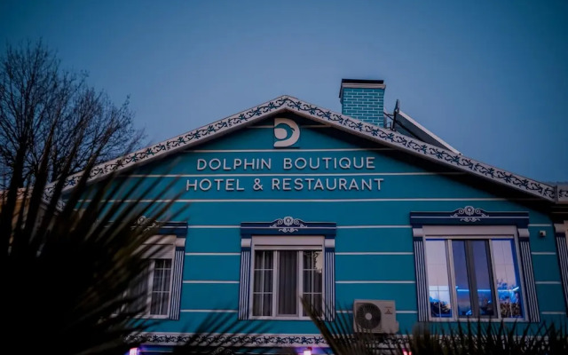 Dolphin Boutique Hotel & Restaurant