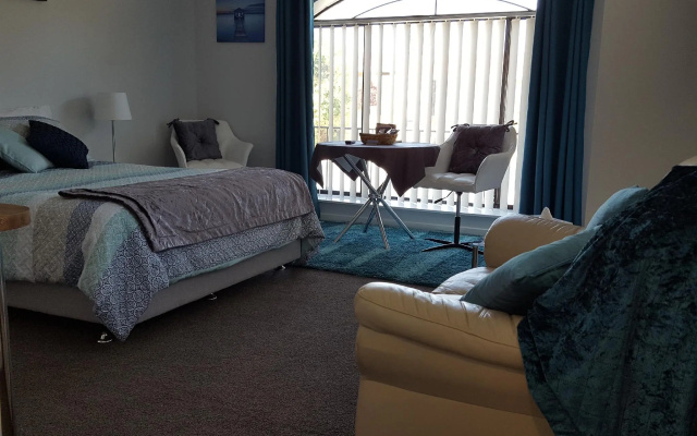 Palm Beach Guest House