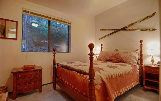 Stunning Lake Views From Cozy Cabin! #105