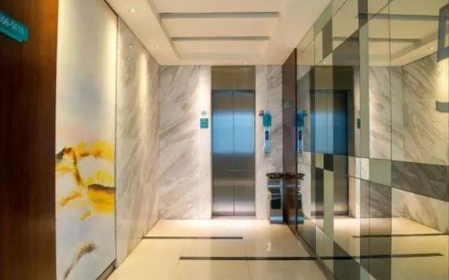 City Comfort Inn Yulin Qingnian Square