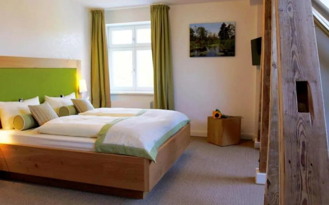 Hotel und Restaurant Am Peenetal