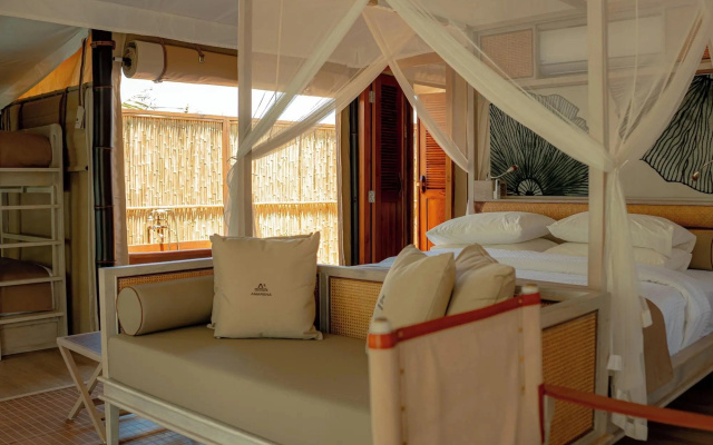 Amarena Canvas Beach Hotel
