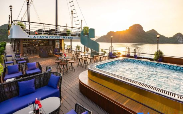 La Casta Cruise