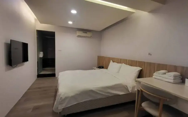 Star Yi Hotel