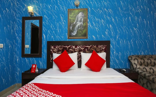 OYO 14908 Chirag Residency