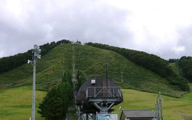Yogoshiyama Kevin House