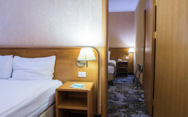 Holiday Inn Skopje by IHG