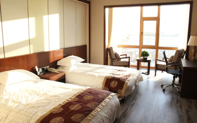 Qingyang Baiyangdian Spring Resort