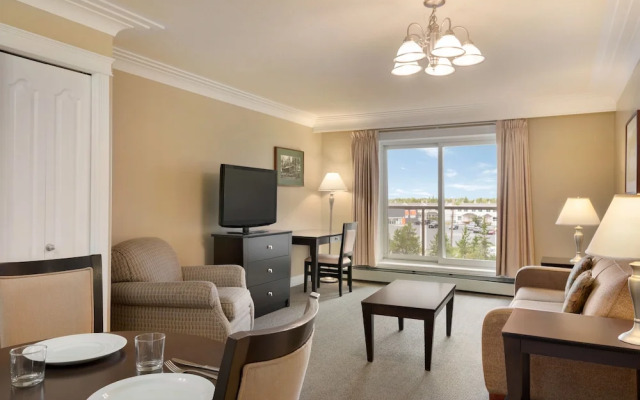 Stanton Suites Hotel Yellowknife