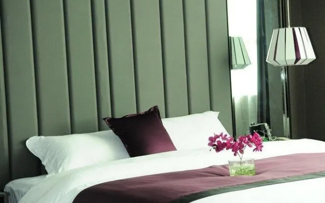 Carnival Fashion Hotel