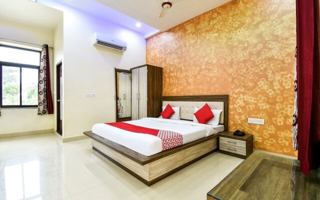 OYO 44607 Glorious Resort
