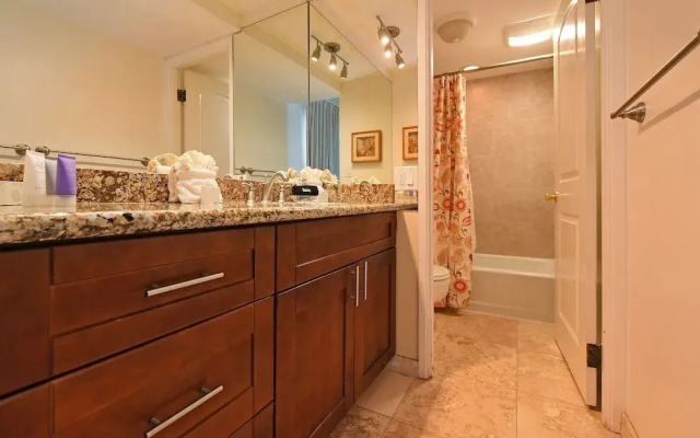 Hololani A303 2 Bedrooms 2 Bathrooms Condo