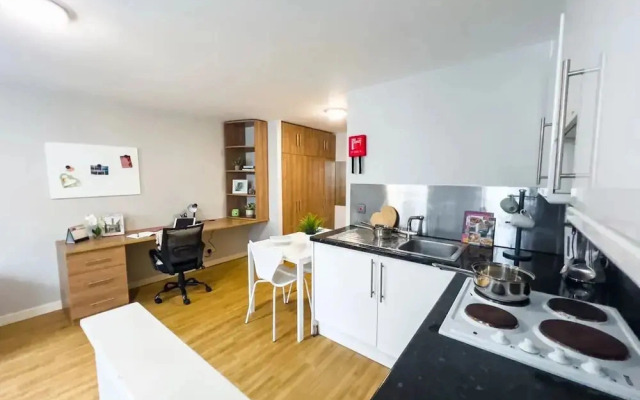Student Only Panmure Court