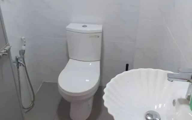 Omar's Place 2