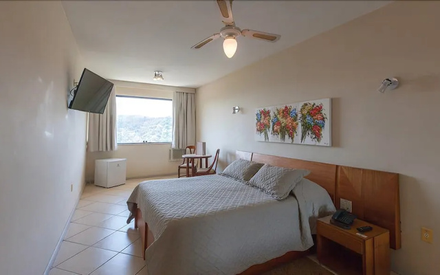 Hotel Dominguez Master