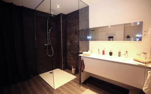 Modern Apartment near Beach in Benodet France