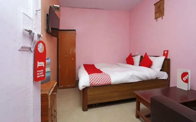 OYO 16561 Surya Holiday Home