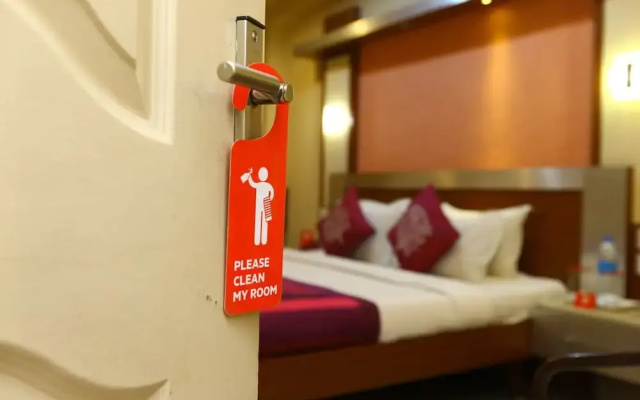 OYO 5319 Hotel Navaratna
