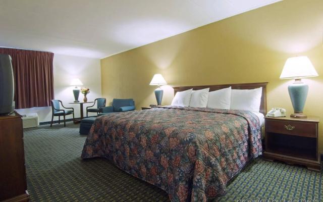 Royal Inn