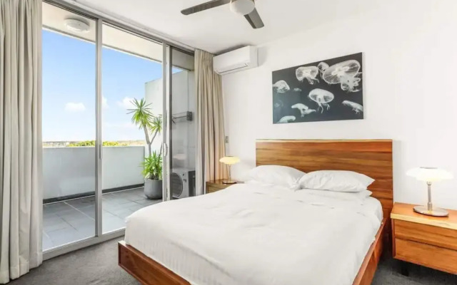 Spacious 2-bed With Two Balconies With City Views