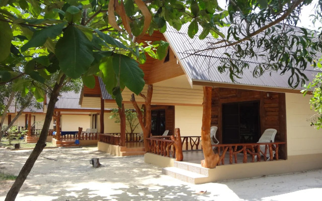 Season Bungalow