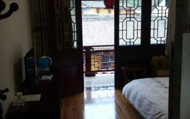 Ya'an Shangli Tianyi Hotel