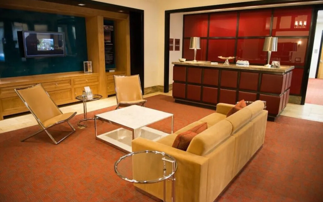 Crystal Quarters Furnished Apartments At The Gramercy