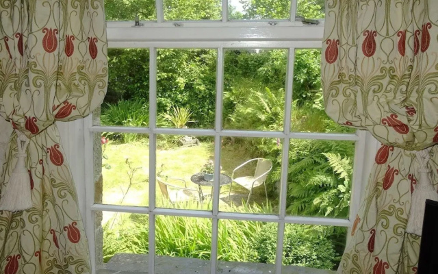 Scrumpy Cottage