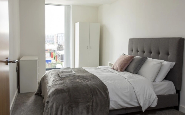 Urban Apartment in Manchester Near the John Rylands Library